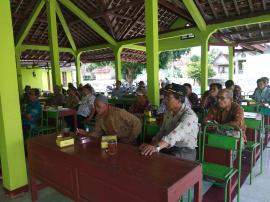 Rapat pembentukan LPMD baru